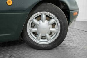 Bild 41/50 von Mazda MX 5 (1995)