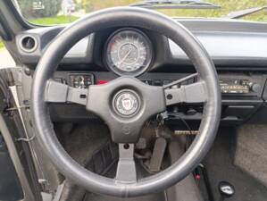 Image 17/22 of Volkswagen Beetle 1303 LS (1979)