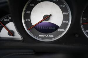 Image 26/45 of Mercedes-Benz SL 55 AMG (2004)