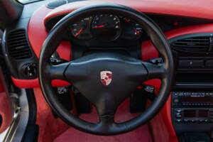 Image 63/73 of Porsche Boxster (2001)