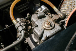 Immagine 21/47 di Aston Martin DB 6 Vantage (1966)