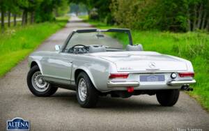 Image 16/49 of Mercedes-Benz 230 SL (1964)