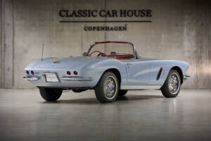 Image 12/78 of Chevrolet Corvette (1962)