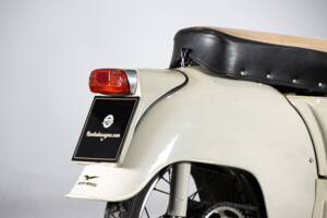 Image 14/50 of Moto Guzzi Galletto (1962)