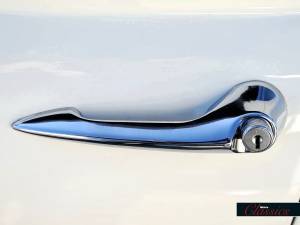 Bild 21/24 von Jaguar E-Type (1970)