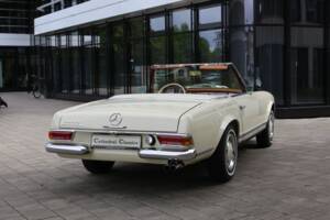 Imagen 27/50 de Mercedes-Benz 230 SL (1965)