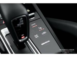 Bild 30/43 von Porsche Cayenne Coupé E-Hybrid (2020)