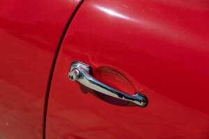 Image 14/50 of Porsche 356 C 1600 SC (1964)