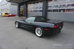 Image 46/48 of Chevrolet Corvette (1998)