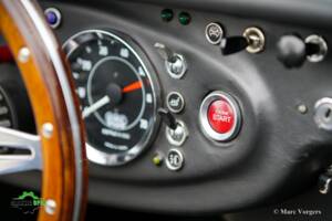 Image 9/44 de HMC Mk IV (1998)