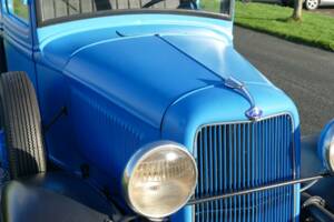 Bild 6/15 von Ford V8 Modell 46 Pick Up (1933)