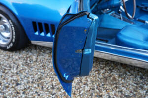 Bild 42/50 von Chevrolet Corvette Stingray (1968)