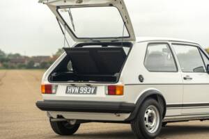 Image 33/40 of Volkswagen Golf I GTI 1.6 (1980)