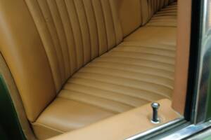 Image 30/50 de Mercedes-Benz 350 SE (1975)
