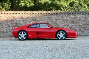 Immagine 26/50 di Ferrari F 355 Berlinetta (1996)