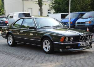 Bild 2/10 von BMW M 635 CSi (1984)