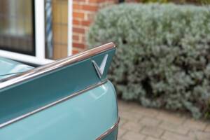 Bild 24/50 von Vauxhall Cresta (1961)