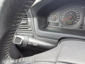 Immagine 21/40 di Volvo V 70 2.4 (2006)