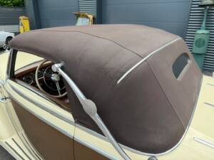Immagine 6/22 di Mercedes-Benz 220 Cabriolet A (1954)