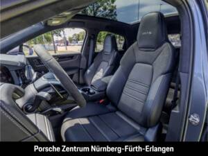 Bild 19/50 von Porsche Cayenne GTS (1900)