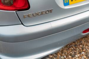 Image 26/50 of Peugeot 206 CC 1.6 16V (2003)