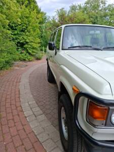Imagen 3/32 de Toyota Land Cruiser HJ 60 (1986)