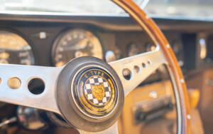 Image 40/54 of Jaguar Type E 4.2 (1965)