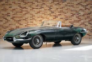 Image 7/28 of Jaguar E-Type 3.8 (1962)