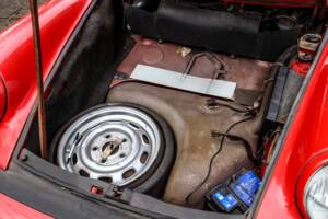 Image 21/49 de Porsche 911 2.7 (1977)