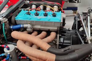 Image 18/50 of Lola T290 (1972)