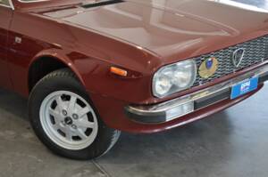 Image 11/37 of Lancia Beta HPE 1600 (1975)