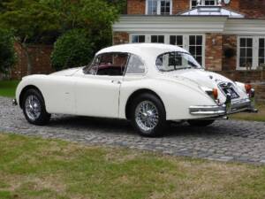 Image 7/33 of Jaguar XK 150 3.8 S FHC (1960)