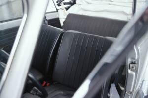 Image 21/37 of Volkswagen Beetle 1302 (1971)