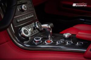 Afbeelding 17/18 van Mercedes-Benz SLS AMG (2011)