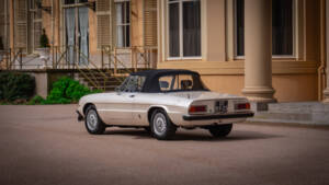 Image 3/13 of Alfa Romeo 2000 Spider Veloce (1979)