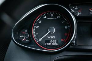 Immagine 20/35 di Audi R8 V10 Spyder (2011)