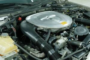 Image 21/50 of Mercedes-Benz 420 SEC (1989)
