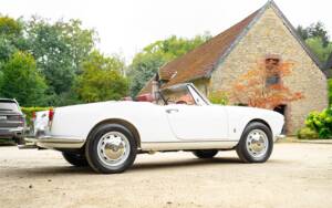 Immagine 9/43 di Alfa Romeo Giulia 1600 Spider (1964)