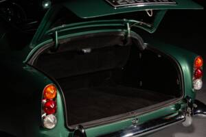 Afbeelding 35/55 van Aston Martin DB 4 Vantage (1962)