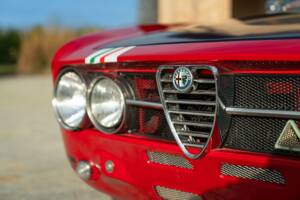 Bild 37/50 von Alfa Romeo 2000 GT Veloce (1973)