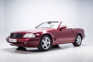 Image 4/45 of Mercedes-Benz SL 280 "Final Edition" (2001)
