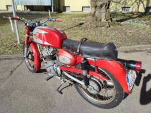 Immagine 7/49 di Benelli Nuovo Leoncino (1965)