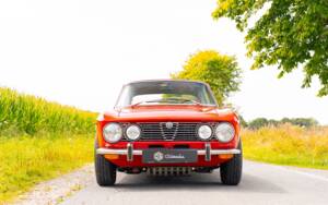 Image 14/53 of Alfa Romeo 2000 GT Veloce (1975)