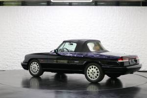 Imagen 34/38 de Alfa Romeo 2.0 Spider (1990)