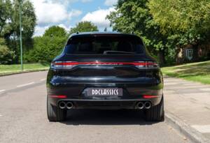 Bild 6/28 von Porsche Macan S (2020)