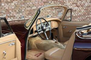 Immagine 3/50 di Jaguar XK 150 SE DHC (1958)