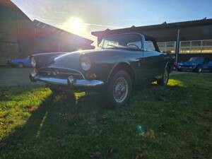 Image 28/42 of Sunbeam Alpine Mk IV (1964)
