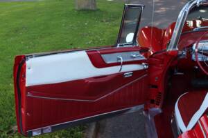 Bild 18/29 von Cadillac 62 Convertible (1956)
