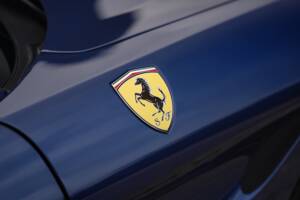 Bild 41/50 von Ferrari California T (2016)