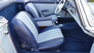 Image 27/34 de Mercedes-Benz 230 SL (1966)